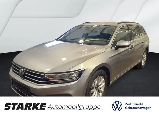 Photo 1 : Volkswagen Passat 2024 Essence