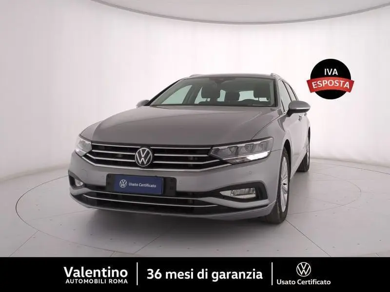 Photo 1 : Volkswagen Passat 2023 Diesel