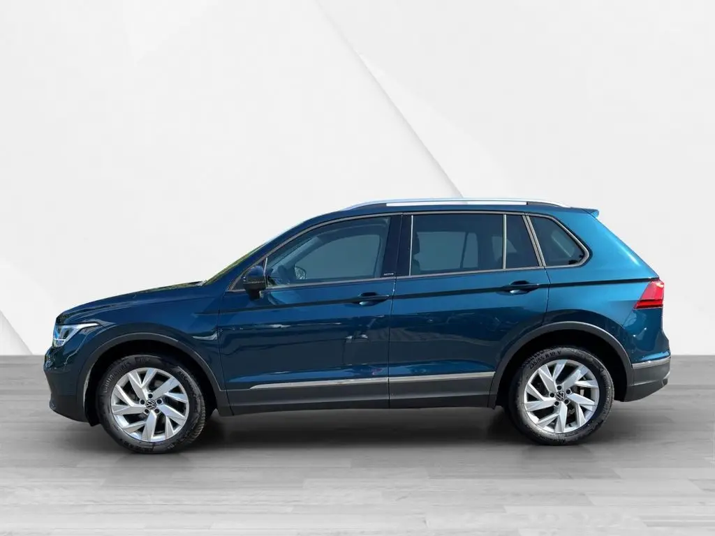 Photo 1 : Volkswagen Tiguan 2023 Essence