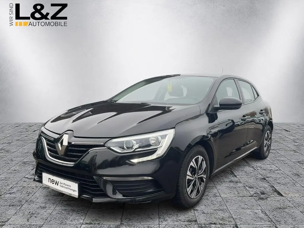 Photo 1 : Renault Megane 2019 Essence