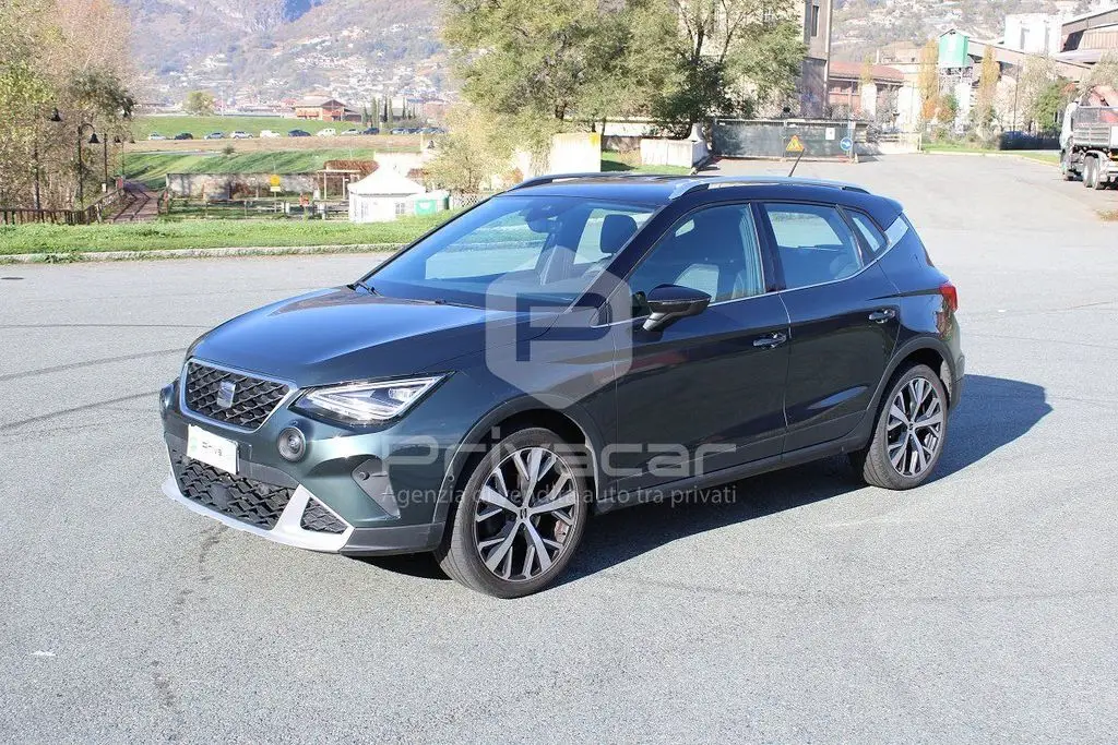 Photo 1 : Seat Arona 2021 Petrol