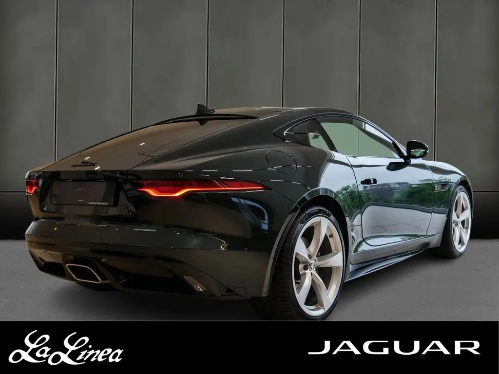 Photo 1 : Jaguar F-type 2024 Essence