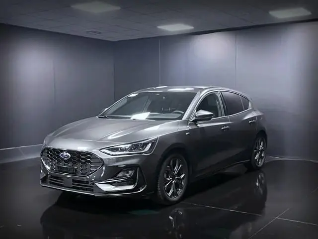 Photo 1 : Ford Focus 2023 Hybrid