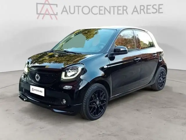 Photo 1 : Smart Forfour 2019 Petrol