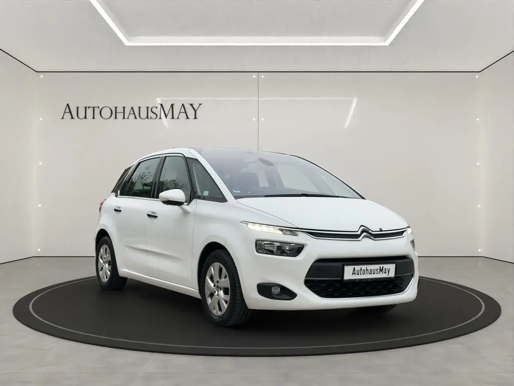 Photo 1 : Citroen C4 2015 Petrol