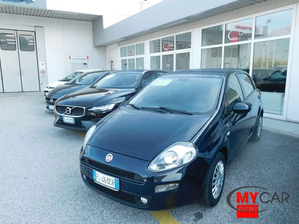 Photo 1 : Fiat Punto 2017 Diesel