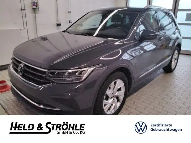 Photo 1 : Volkswagen Tiguan 2022 Petrol