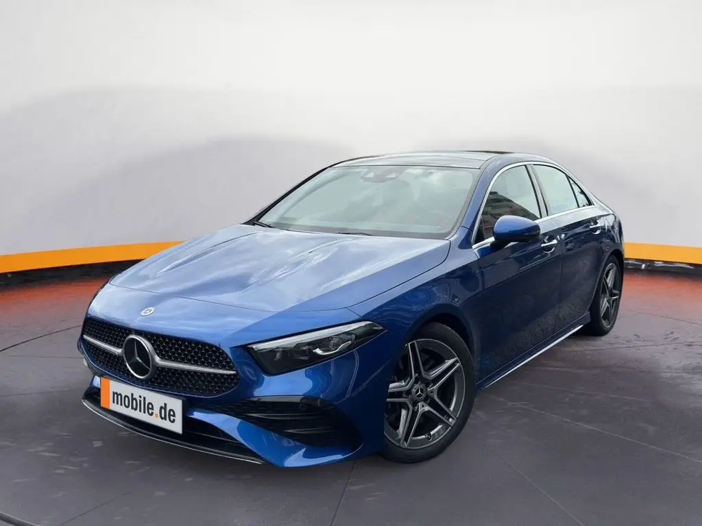 Photo 1 : Mercedes-benz Classe A 2023 Essence