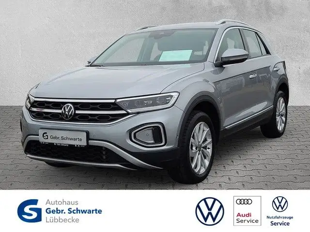 Photo 1 : Volkswagen T-roc 2023 Petrol