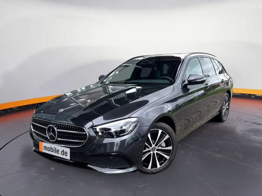 Photo 1 : Mercedes-benz Classe E 2022 Hybrid