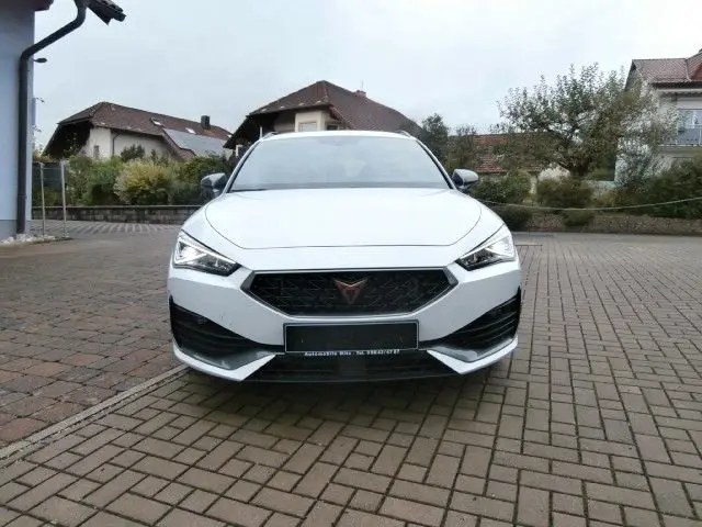 Photo 1 : Cupra Leon 2024 Diesel