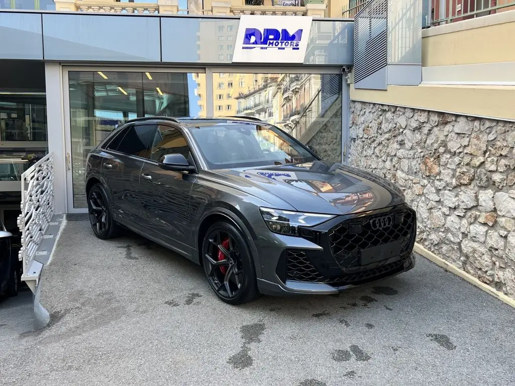 Photo 1 : Audi Rsq8 2024 Petrol