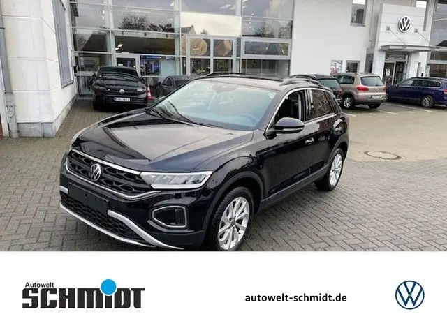 Photo 1 : Volkswagen T-roc 2024 Petrol