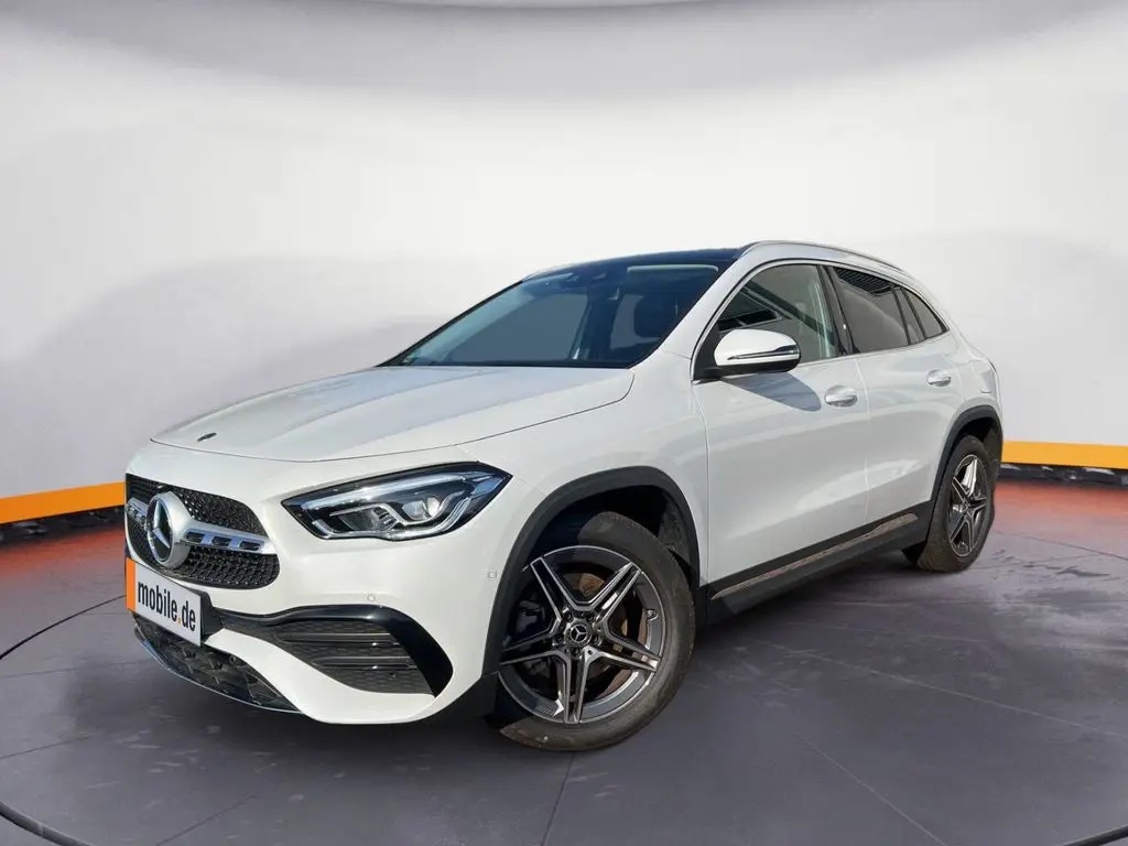 Photo 1 : Mercedes-benz Classe Gla 2023 Hybride