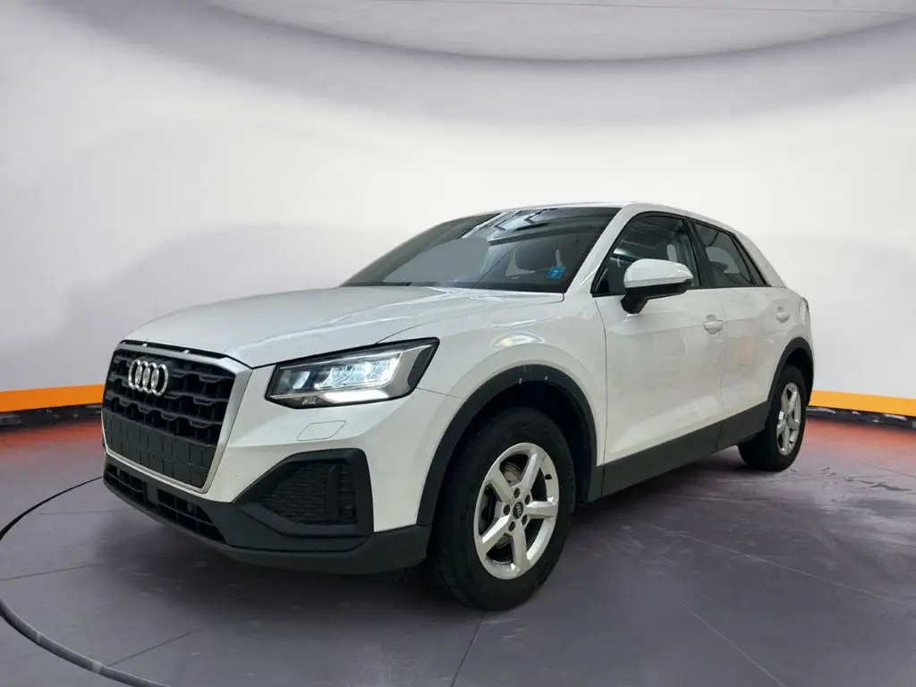 Photo 1 : Audi Q2 2023 Essence