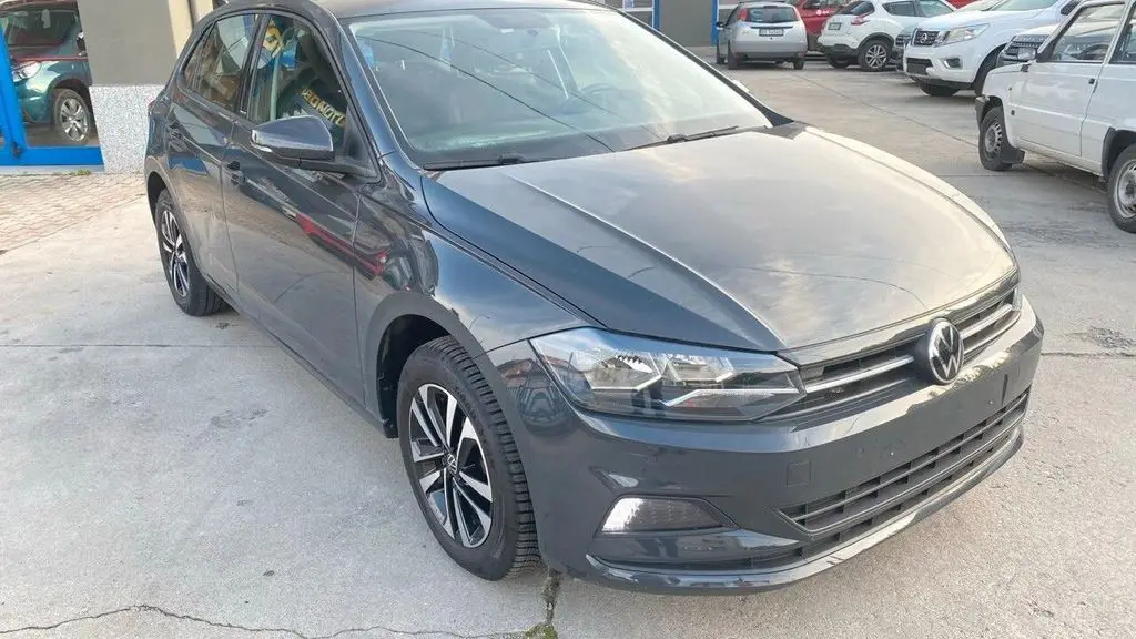 Photo 1 : Volkswagen Polo 2021 Petrol