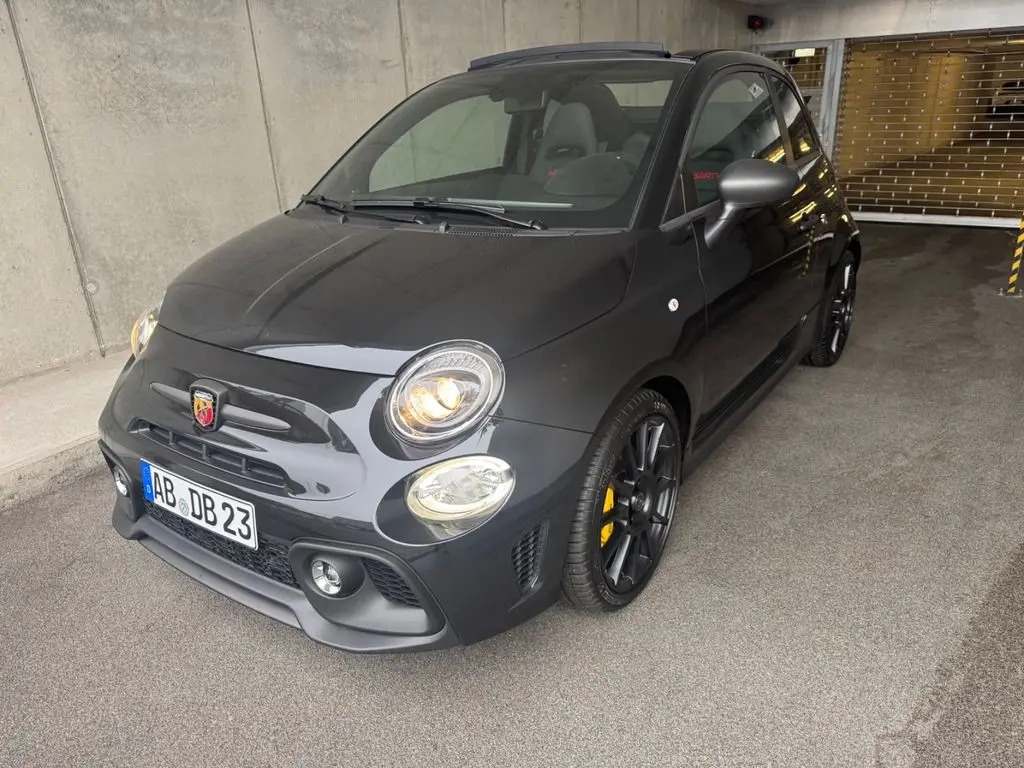 Photo 1 : Abarth 695 2024 Essence