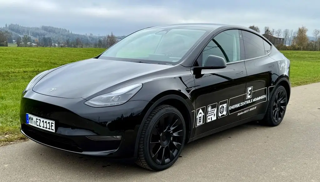 Photo 1 : Tesla Model Y 2022 Not specified