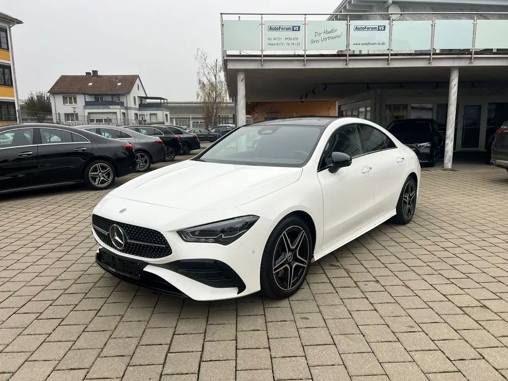 Photo 1 : Mercedes-benz Classe Cla 2023 Petrol