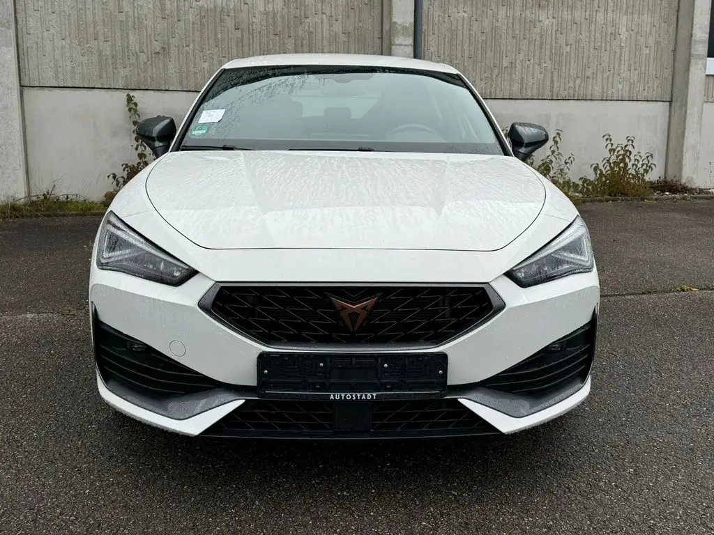 Photo 1 : Cupra Leon 2022 Hybride