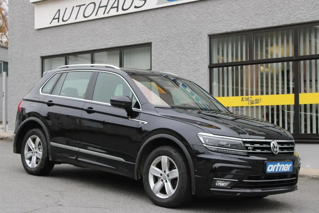 Photo 1 : Volkswagen Tiguan 2019 Essence