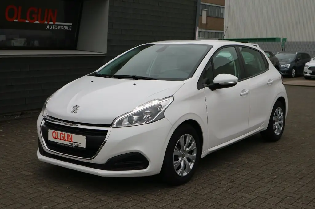 Photo 1 : Peugeot 208 2019 Diesel