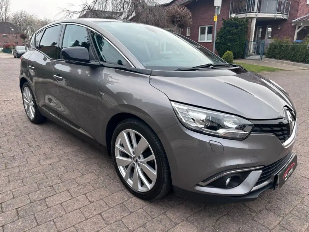 Photo 1 : Renault Scenic 2019 Diesel