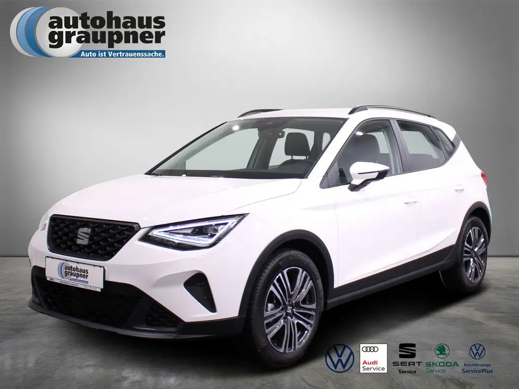 Photo 1 : Seat Arona 2024 Petrol