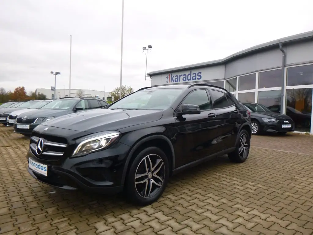 Photo 1 : Mercedes-benz Classe Gla 2016 Essence