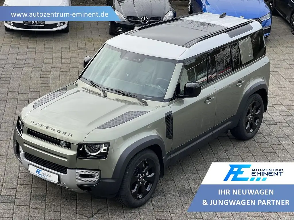 Photo 1 : Land Rover Defender 2021 Petrol