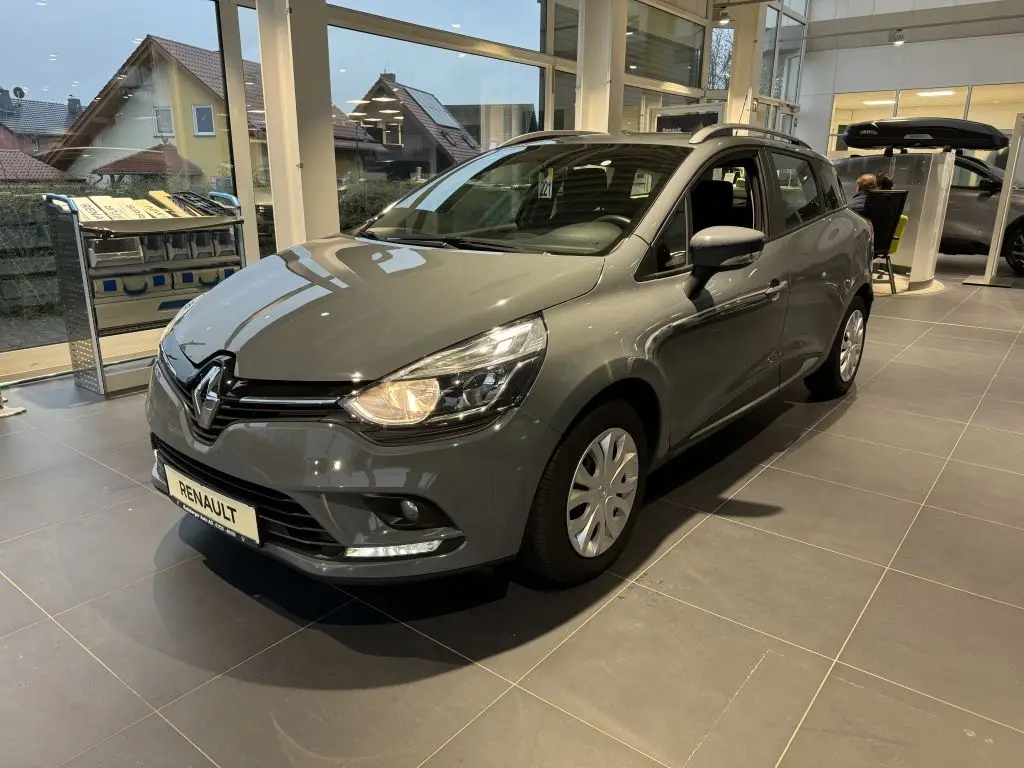 Photo 1 : Renault Clio 2019 Essence