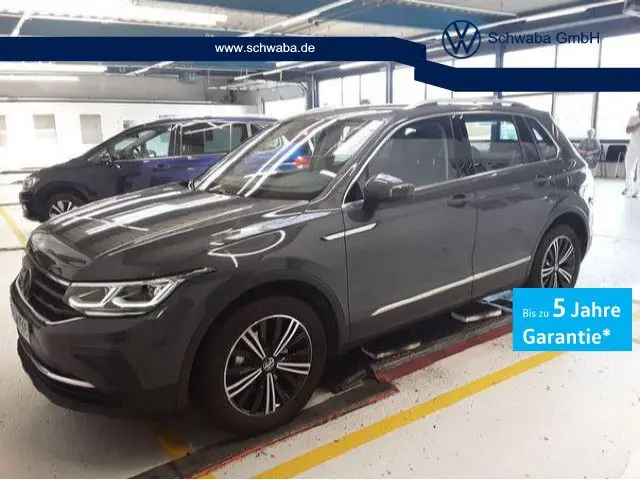 Photo 1 : Volkswagen Tiguan 2024 Petrol