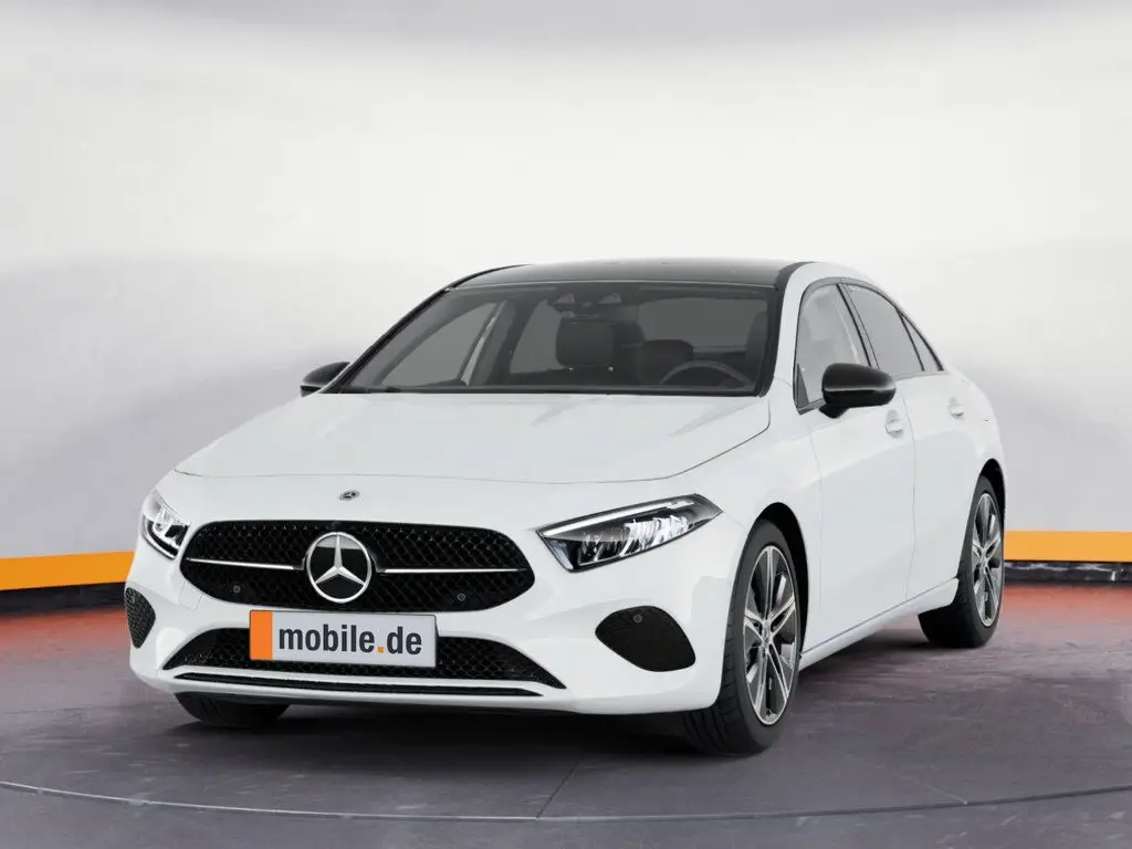 Photo 1 : Mercedes-benz Classe A 2024 Petrol