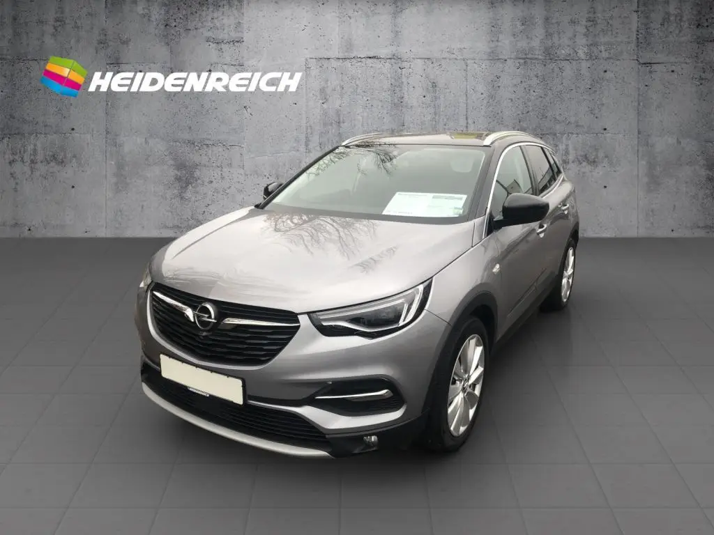 Photo 1 : Opel Grandland 2021 Essence