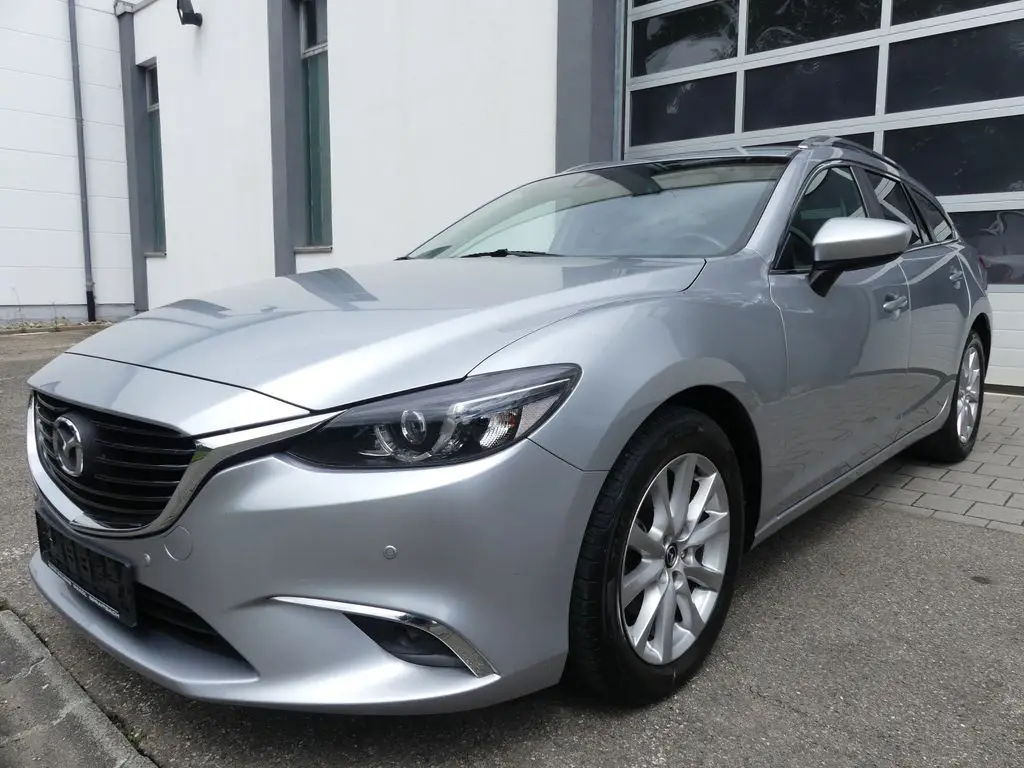 Photo 1 : Mazda 6 2015 Essence