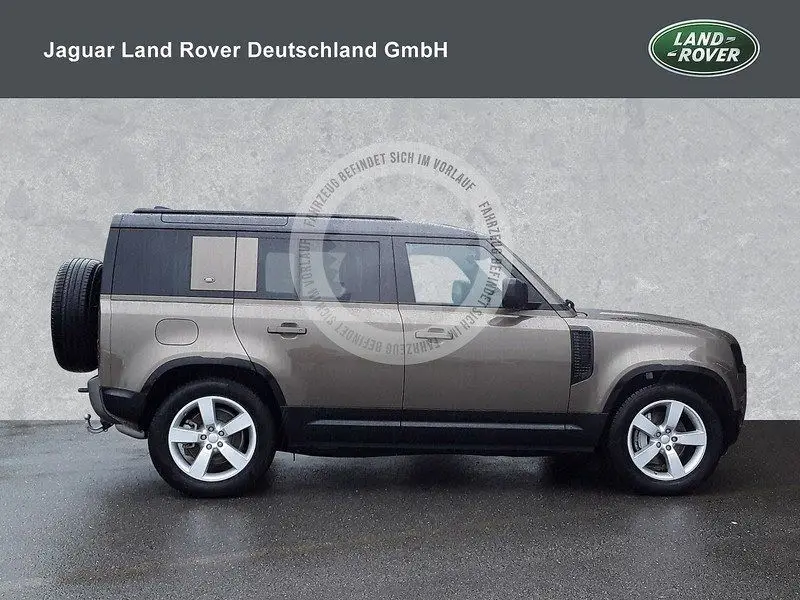 Photo 1 : Land Rover Defender 2024 Diesel