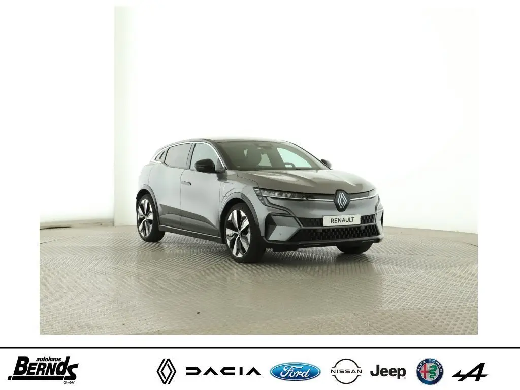 Photo 1 : Renault Megane 2023 Non renseigné