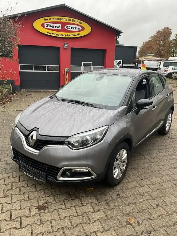 Photo 1 : Renault Captur 2016 Essence