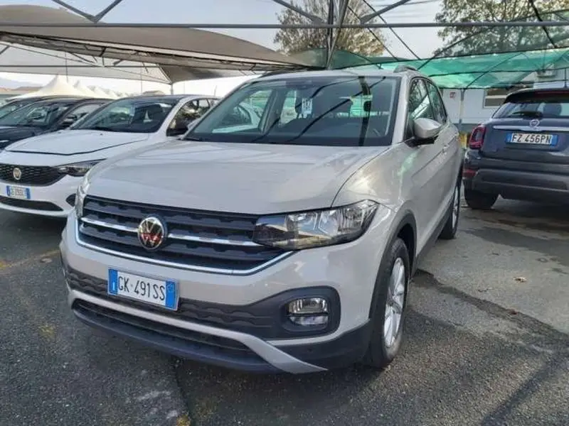 Photo 1 : Volkswagen T-cross 2022 Essence