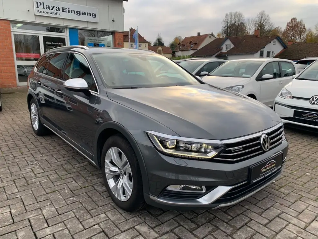 Photo 1 : Volkswagen Passat 2016 Diesel