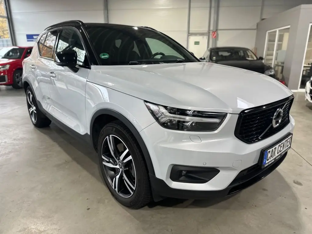 Photo 1 : Volvo Xc40 2021 Hybride