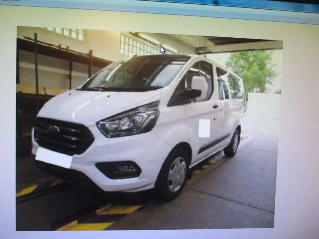 Photo 1 : Ford Tourneo 2023 Diesel