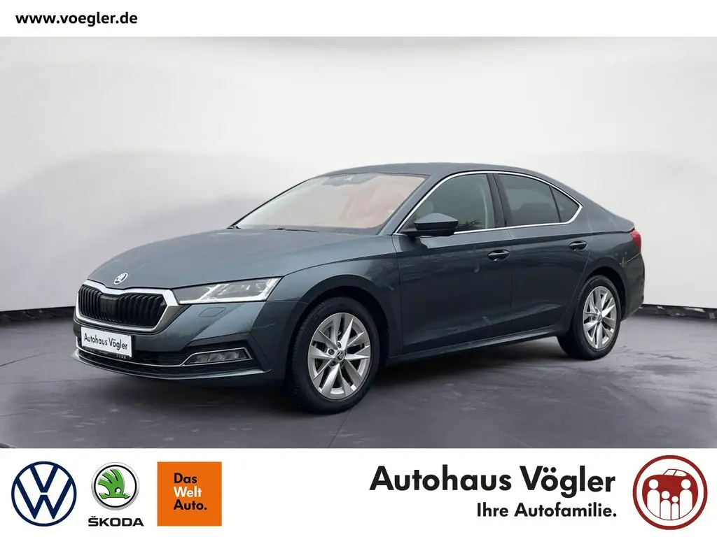 Photo 1 : Skoda Octavia 2020 Essence