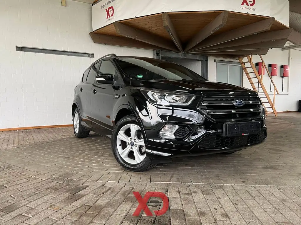 Photo 1 : Ford Kuga 2019 Petrol