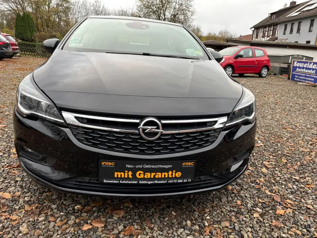 Photo 1 : Opel Astra 2017 Diesel