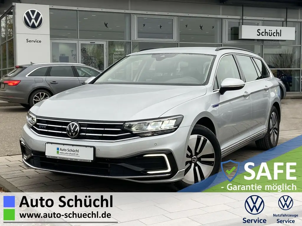 Photo 1 : Volkswagen Passat 2020 Hybrid