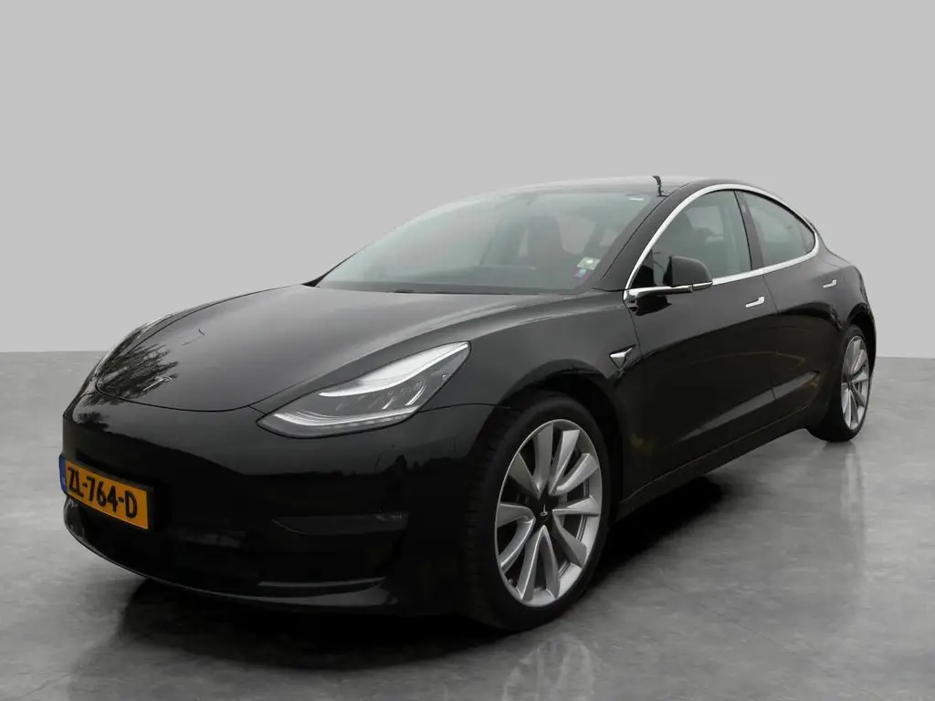 Photo 1 : Tesla Model 3 2019 Not specified