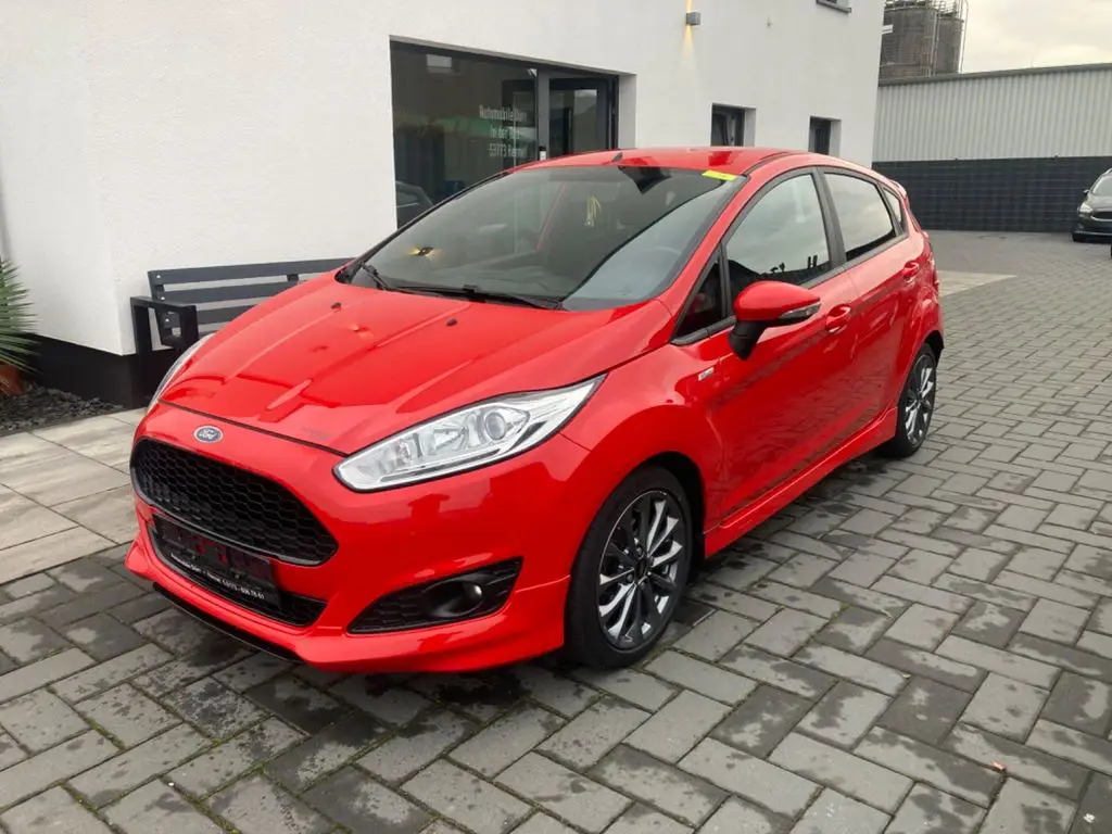 Photo 1 : Ford Fiesta 2016 Essence