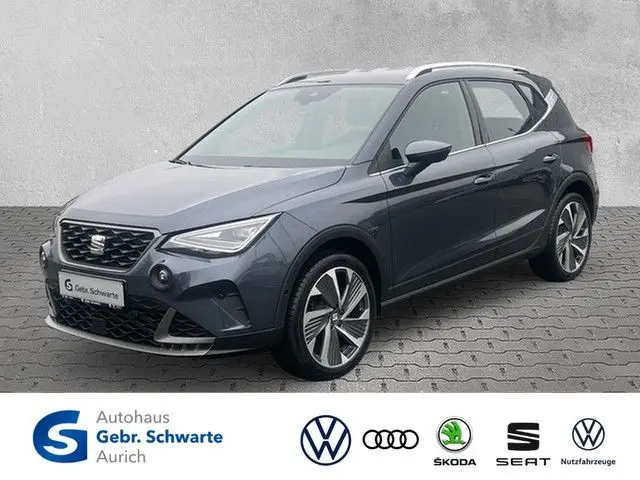 Photo 1 : Seat Arona 2024 Petrol