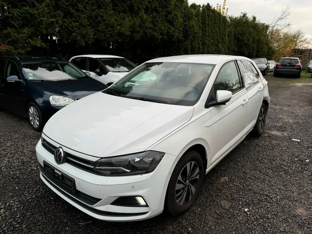 Photo 1 : Volkswagen Polo 2018 Petrol